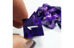 China Purple Crystal Skull Resin Boarding Dice Set Dragon and Dungeon supplier