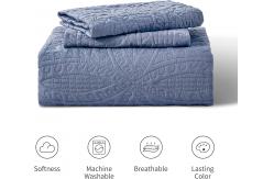 China 3 Piece King Size Bedspreads Soft  Summer Quilt Microfiber 100% Polyester supplier