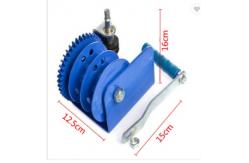 China OEM 1500lbs Poultry Winch For Automatic Drinking System supplier