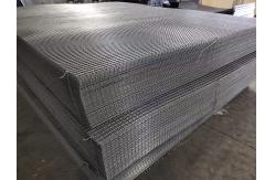 China 0.4mm 1/2*1/2 Electric Galvanized Welded Wire Mesh Panel supplier