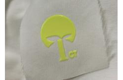 China Fashion Logo Design Printed Garment Labels , Flag  Pattern Reflective Patches For Clothing supplier