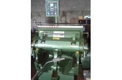 China 4kw Creasing Paper Die Cutting Machine Single Pressing For Eyelash Box supplier