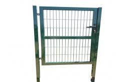 China Stock 1m Farm Fence Gates 3d Welded Mesh Panel For Garden supplier