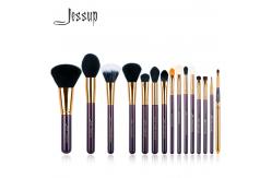 China Skin Friendly Essential Makeup Brushes Set OEM Short Shader Brush supplier