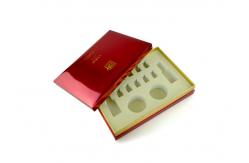 China SGS-FDA Certification Recyclable Square Customised Design Cardboard Paper Gift Boxes supplier