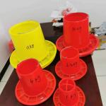 Polypropylene Chicken Pan Feeder Plastic Poultry Feeder For Broiler for sale