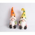 Colorful Polyresin Garden Ornaments Rustproof Polyresin Gnome