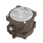 Dwyer Explosion-proof Differential Pressure Switch (Models 1950G-0-B-120-NA & 1950G-00-B-240) for sale