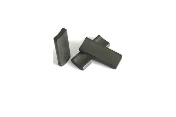 1.2KW Starter Permanent Ferrite Magnet Segment Ferrite Arc Magnet