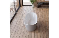 China Matt Gray Free Standing Bathtub Acrylic Oval Shape Soaking Bath 1700*800mm supplier