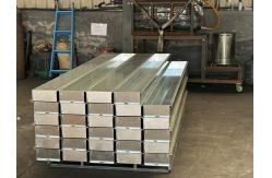 China Durable Plastic Concrete Retaining Wall Sleeper Mould With Customizable Specifications supplier