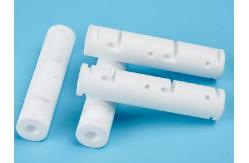 China High Performance 95% Aluminum Oxide Ceramic Parts Good Conductivity Mechanical Strength supplier