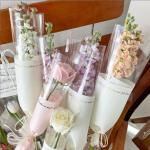 Cross-border single bouquet wrapping paper, transparent single goddess single flower, single flower bag, English floral materials for sale