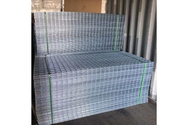 Electric Galvanized 4mm 12x12cm Welded Wire Mesh Sheets