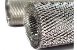 China 55% Opening Diamond Hole Expanded Metal Fence Mesh For Protective Fence Use supplier