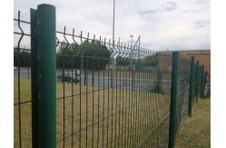 China Triangular Bending Wire Mesh Fence 3D V Mesh Powder Coating supplier