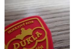 China Handmade Washable Rubber Logo Patches Sew - On Style Non - Toxic supplier