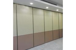 China Mobile Wood Folding Sliding Modular Operable Soundproof Movable Partition Walls supplier