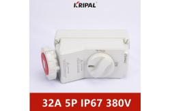 China IP67 32A 5P 380V Waterproof Interlock Switch Socket CE Certificated supplier