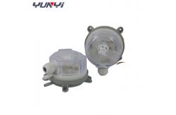 China Differential pressure control water air pressure switch with alarm supplier
