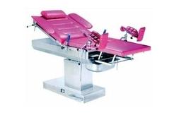 China 1980mm Hospital Delivery Table Portable Gynecological Obstetric Operating Multifunctional supplier