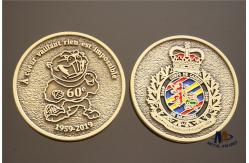 China Iron Custom Challenge Coins Antique Gold Crown And Animal Coins With Velvet Pouch supplier