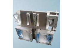 China High Strength Molds For Plastic , Auto Deflashing Blow Mold Long Service Life supplier