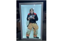 China 86/75 Inch See Through Lcd Screen LCD transparent Showcase 3D Holographic Box supplier