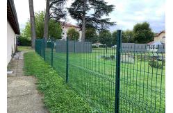 China PE Coating V Mesh Security Fencing supplier