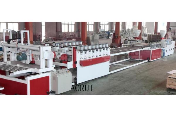 WPC Crust Decorative Foam Board Machine