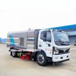 FURUIKA 4x2 Multifunctional Street Sweeper Truck Single Row 9000 Liters