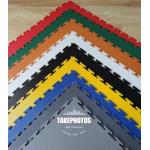 Coin Pattern PVC Square Interlocking Foam Mats Slip Resistant For Warehouse for sale