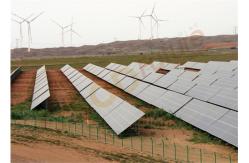 China PV Strings Slewing Drive Solar Tracker With Strong Wind Resistance supplier