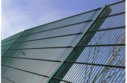 China Powder Coated  Twin Wire Mesh Fencing Manufactory And Welded Wire Fence supplier