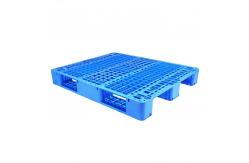 China 1200 x 1000 Polyethylene Plastic Pallets Heavy Duty 1T Dynamic Load supplier