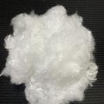 China 1.67D×38mm Premium Triangular Profiled Staple Fiber with Excellent Luster for Yarn & Fabric for sale