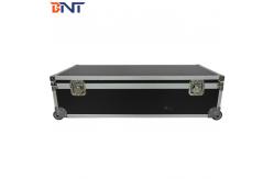 China 300 Inch Fast Fold Projector Screen With Impact Resistant Carrying Suitcase supplier