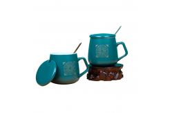 China Matte 7x9cm Reusable Ceramic Coffee Cup Traditional Chinese Medicine Style With Spoon supplier