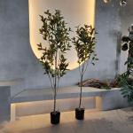 Lifelike Plastic Faux Plants Artificial Flowers For Indoor Greenery for sale