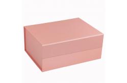 China Rectangle Folding Gift Box Magnetic Closure Matt Lamination Rigid Cardboard Gift Box supplier