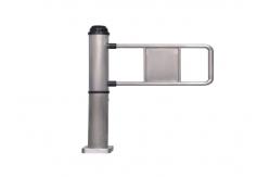China Cylinder Stainless Steel Swing Gate IP32 900mm Arm For Passenager supplier