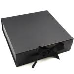 PMS Mildewproof Garment Gift Boxes Large Black Cardboard Magnetic Closure FSC for sale