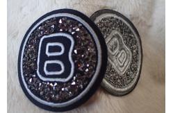 China Iron Handmade Imitation Diamond Patches For Equestrian Clothing supplier