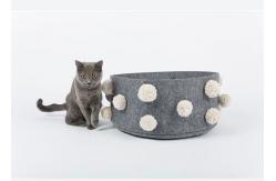 China 23*45 Cm Wool Cat House , Safety Felted Wool Cat Bed With Mattress supplier