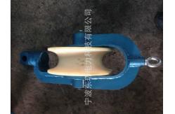 China Anti Lifting Automatic Release Cable Pulling Pulley Rated load 40kN 55kg supplier