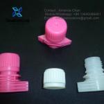 Strong Sealing Plastic Detergent Spout Cap For Big Volume Packaging Pouch for sale