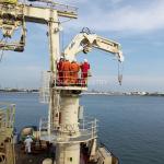 2.5t 22m Ship Deck Cranes ABS BV CCS RMRS Certificate Foldable And Telescopic for sale