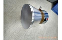 China Accurate No Hole Piezoelectric Ceramic Transducer 28K 100W For Cleaning Machine supplier