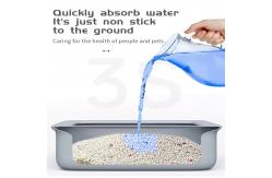 China Custom Fragrance Bentonite Cat Litter Clumping Dust Free Large Particle Sodium Based Natural supplier