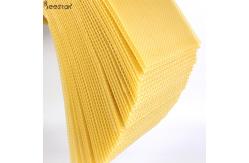 China 5.4mm Pure Natural Beeswax Honeycomb D Beeswax Foundation Sheet supplier